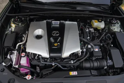 ES 300